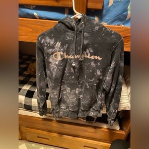 Small champion hoodie